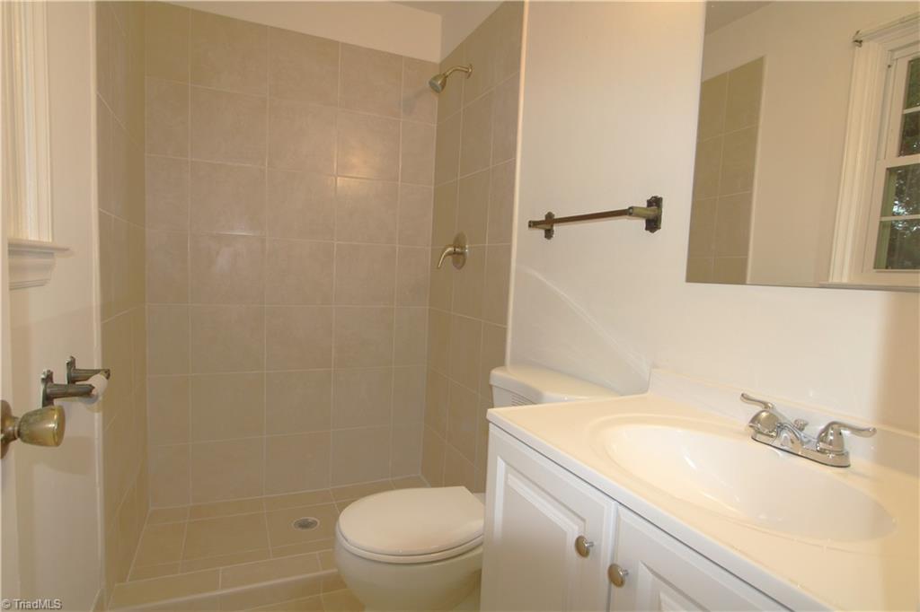 400 Old Mill Road High Point, NC 27265 - Photo 17 of 40 Gallery Image 17