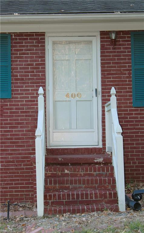 400 Old Mill Road High Point, NC 27265 - Photo 3 of 40 Gallery Image 3