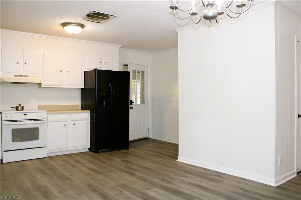 400 Old Mill Road High Point, NC 27265 - Photo 8 of 40 Gallery Image 8