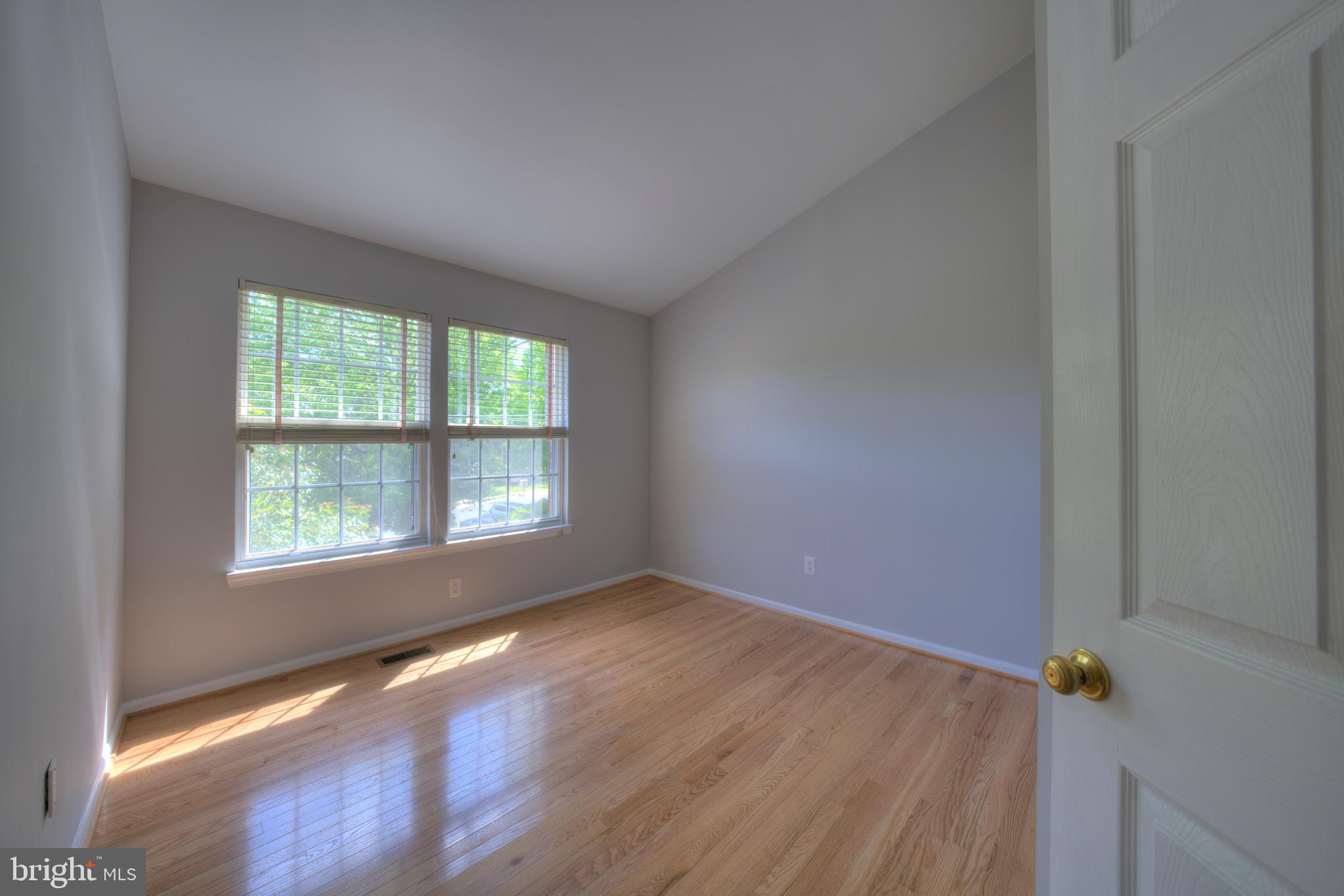 1384 Park Garden Lane Reston, VA 20194 - Photo 32 of 50