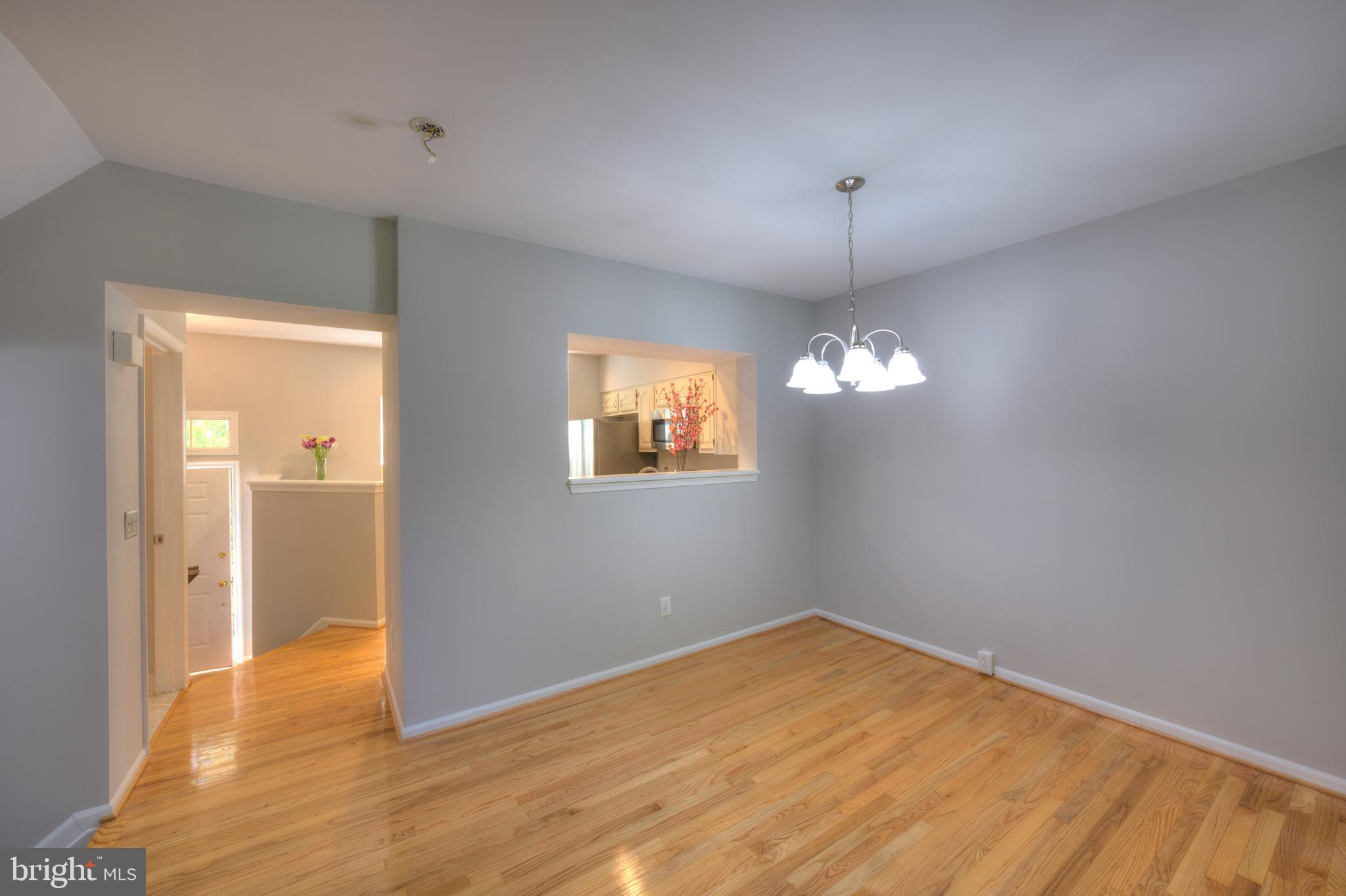 1384 Park Garden Lane Reston, VA 20194 - Photo 6 of 50