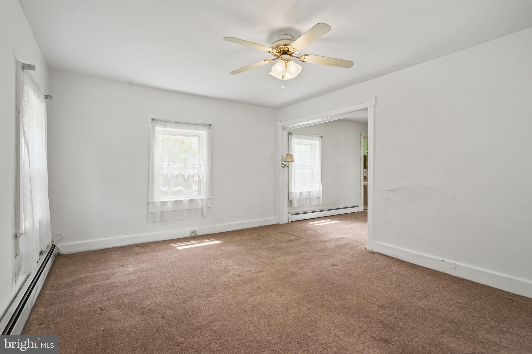 646 Ridge Road Monmouth Junction, NJ 08852 - Photo 3 of 47 Bright and airy open space awaits.