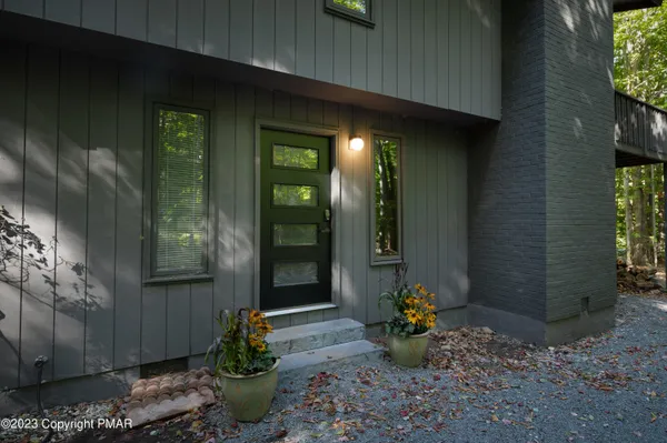 a view of a entryway door of the house