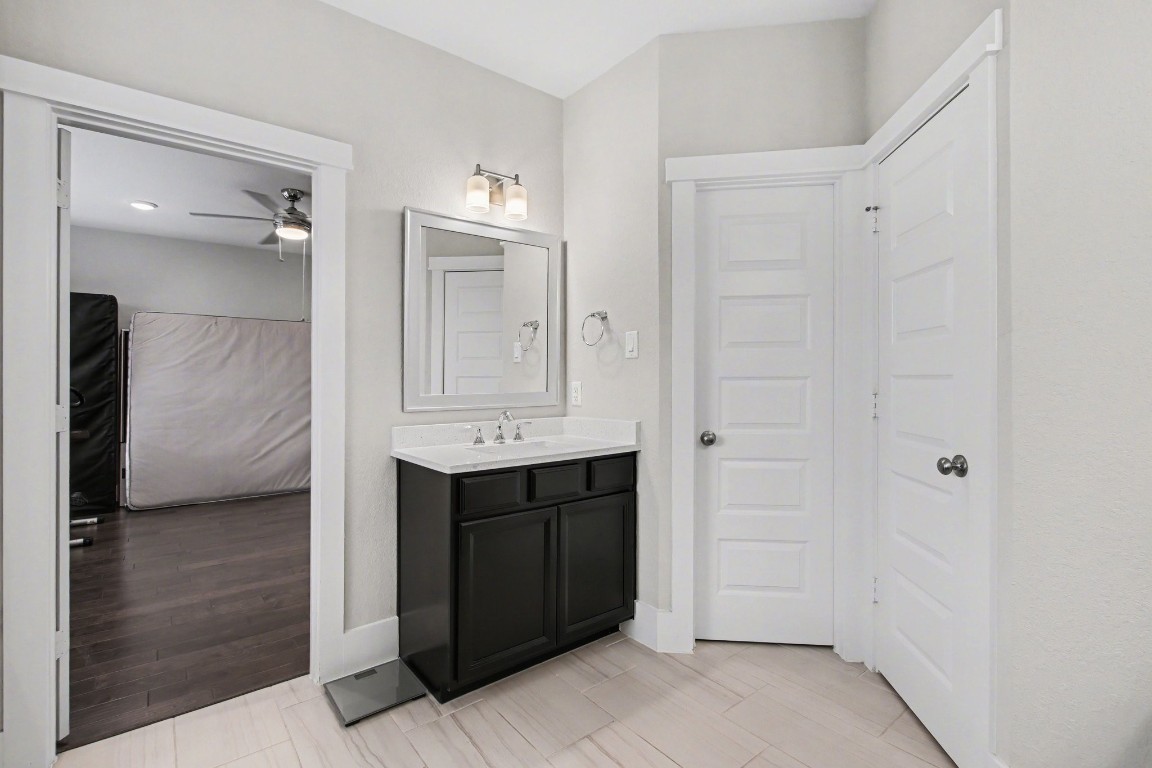 2007 Tarfite Place Houston, TX 77077 - Photo 22 of 28