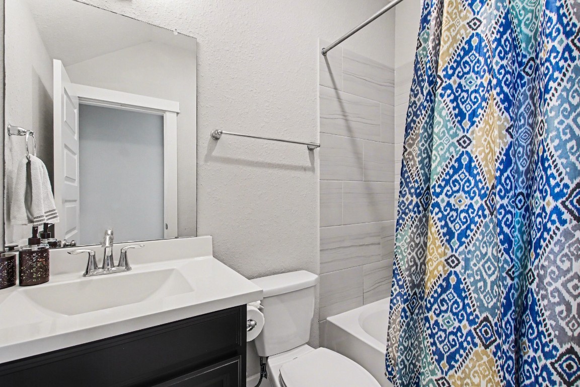 2007 Tarfite Place Houston, TX 77077 - Photo 23 of 28