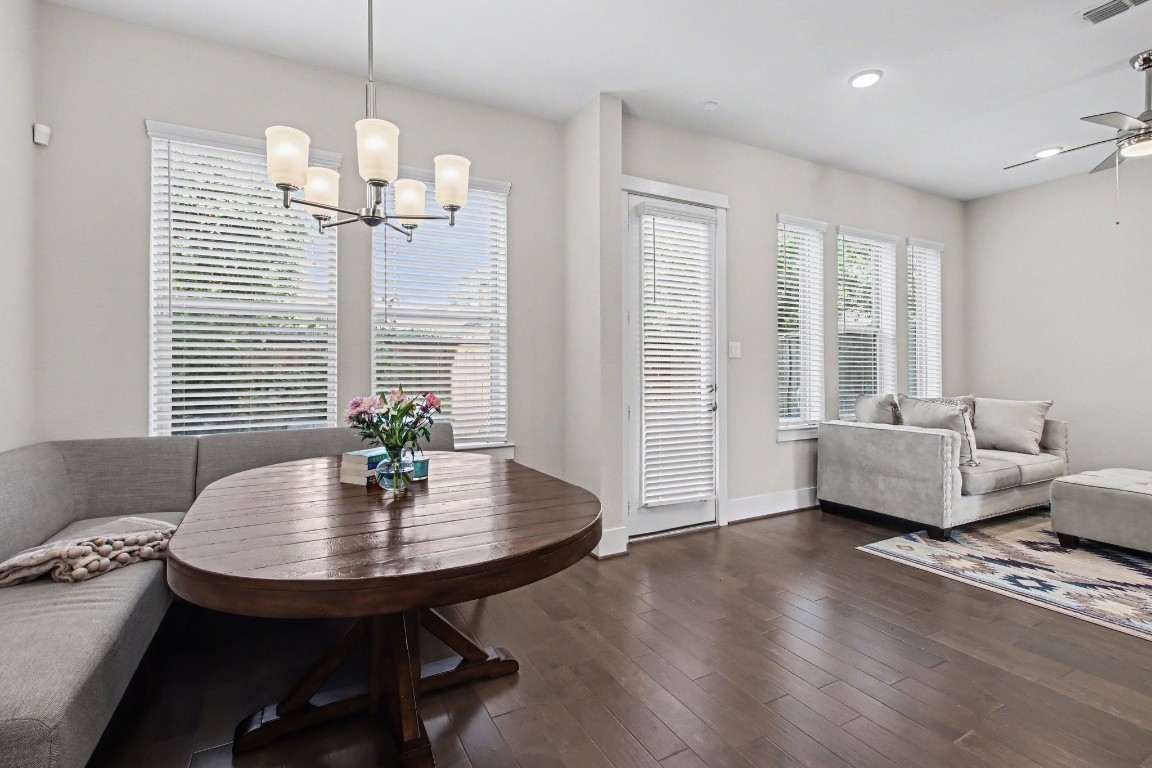 2007 Tarfite Place Houston, TX 77077 - Photo 6 of 28