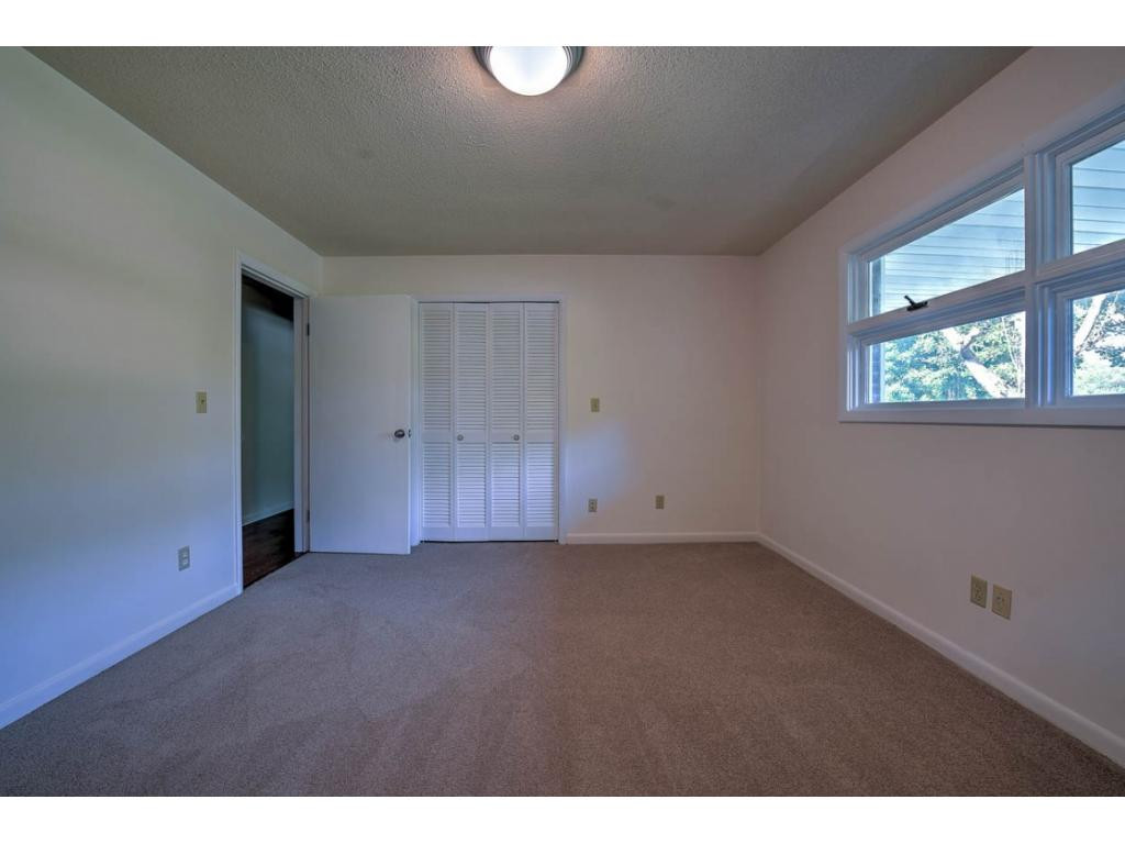 609 Ridgefields Road Kingsport, TN 37660 - Photo 26 of 32 Photo 26