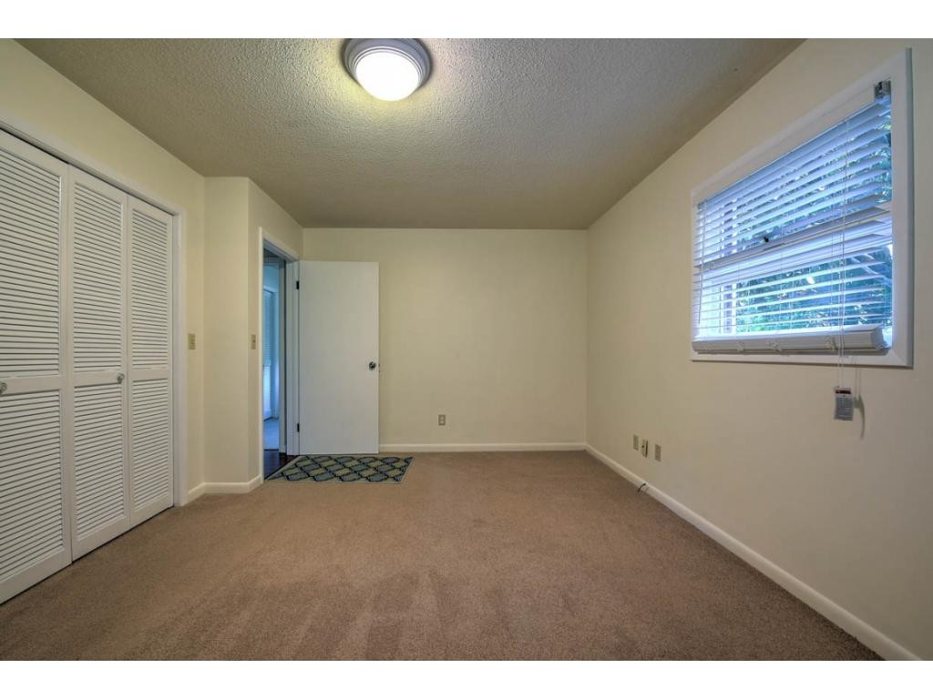 609 Ridgefields Road Kingsport, TN 37660 - Photo 28 of 32 Photo 28