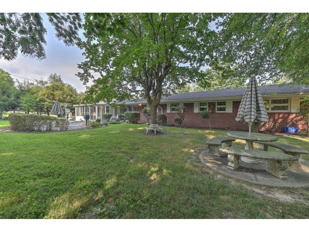 609 Ridgefields Road Kingsport, TN 37660 - Photo 10 of 32 Photo 10