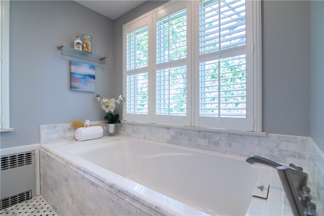 380B Post Road South Kingstown, RI 02879 - Photo 20 of 38