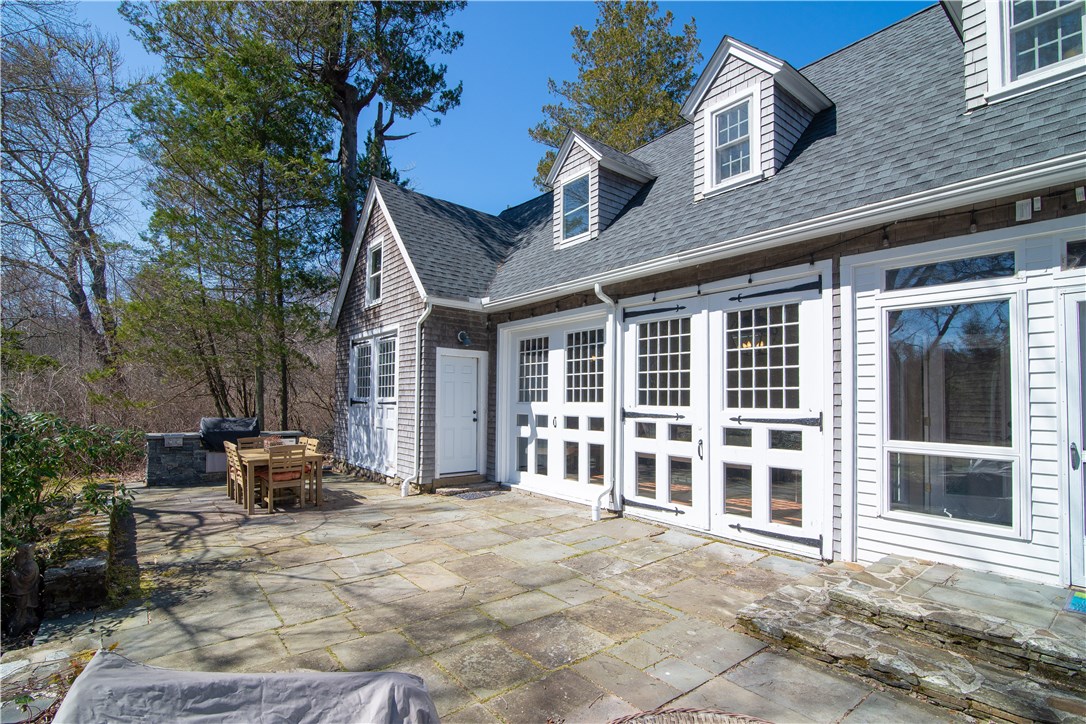 380B Post Road South Kingstown, RI 02879 - Photo 26 of 38
