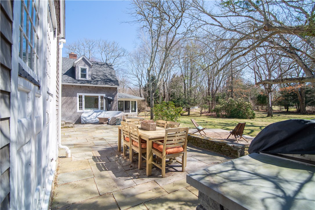 380B Post Road South Kingstown, RI 02879 - Photo 27 of 38