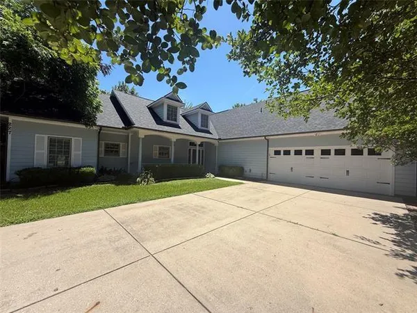$2,800 | 227 Pecan Hollow Circle, Anna, TX 75409