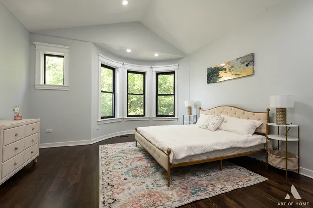 $559,999 | 4937 South Prairie Avenue, Chicago, IL 60615