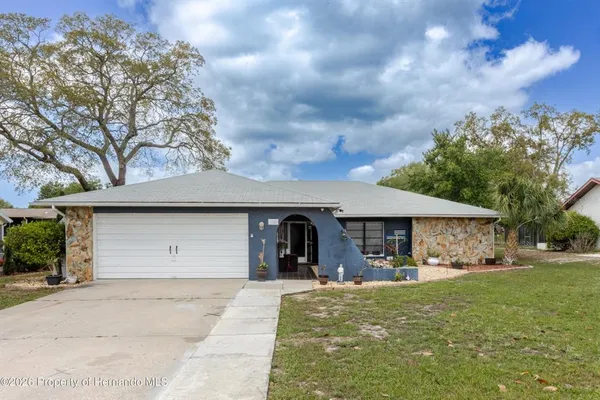 $275,000 | 9027 Bonnet Way, Weeki Wachee, FL 34613
