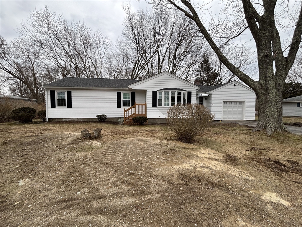 52 Bushee Road Swansea, MA 02777 - Photo 1 of 29 Gallery Image 1