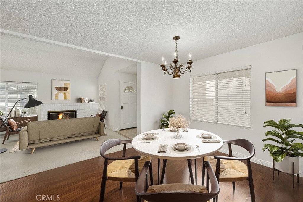 32 Spinnaker Irvine, CA 92614 - Photo 3 of 19 Great Room (Virtual staging picture)