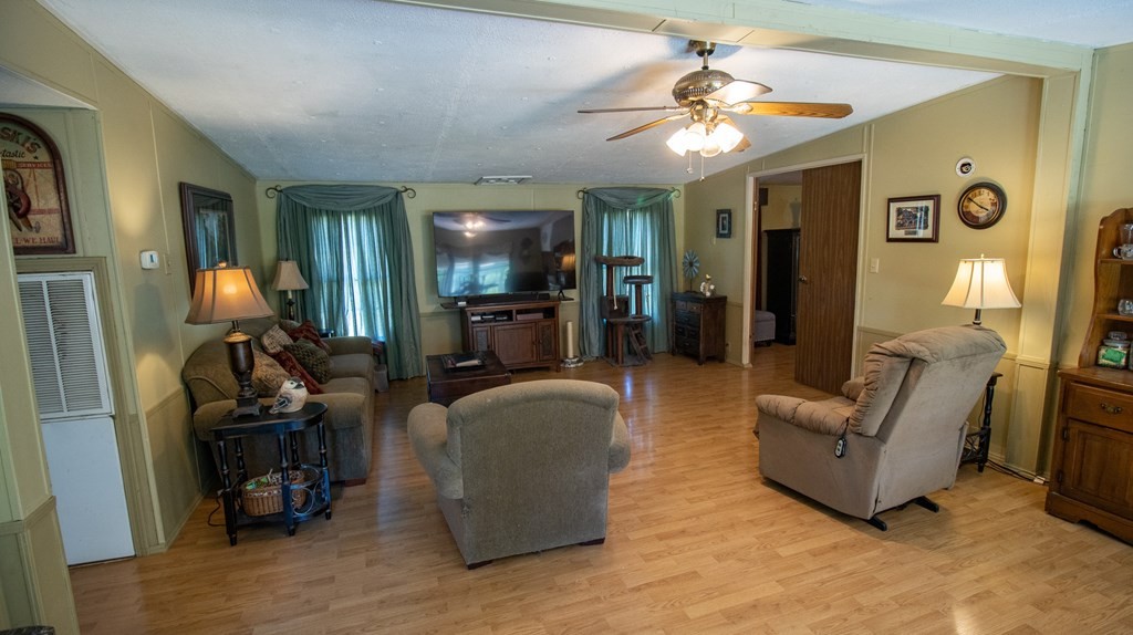 1724 Valley Home Road Dandridge, TN 37725 - Photo 17 of 30 Gallery Image 17