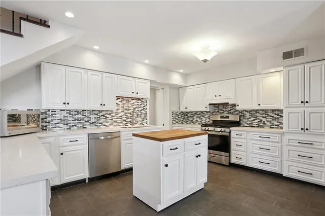 $400,000 | 730 Angela Street, Arabi, LA 70032