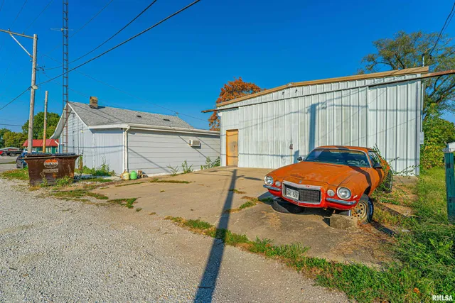 $349,900 | 923 North Adams Street, Lincoln, IL 62656