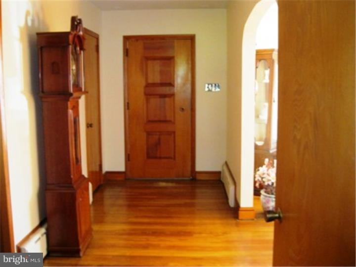 541 East Boro Line Road Collegeville, PA 19426 - Photo 3 of 22 Gallery Image 3