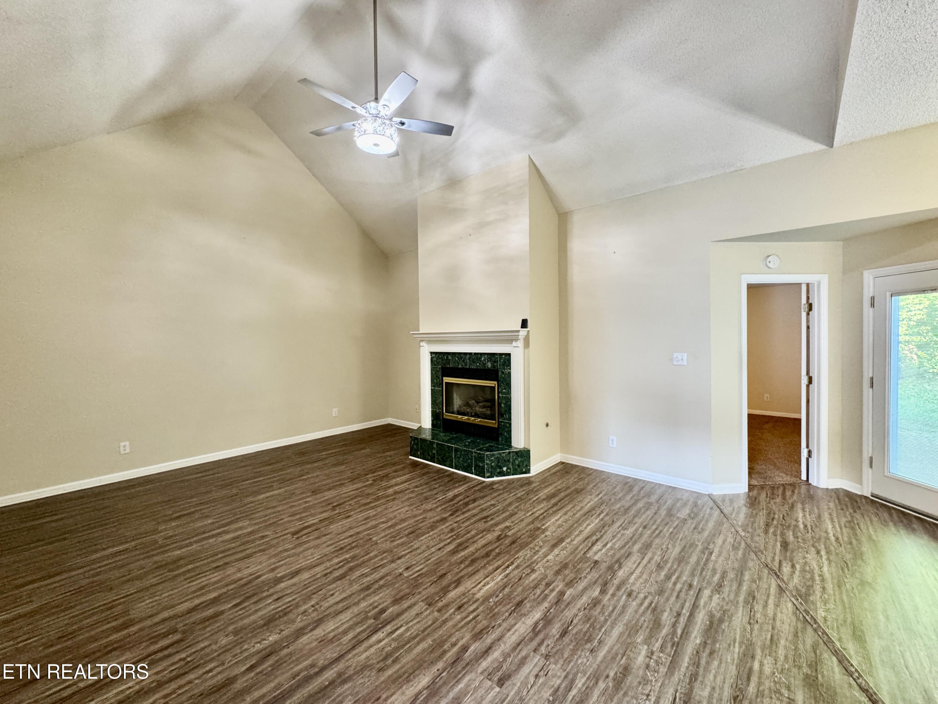3319 Laurel View Road Knoxville, TN 37917 - Photo 10 of 36 12