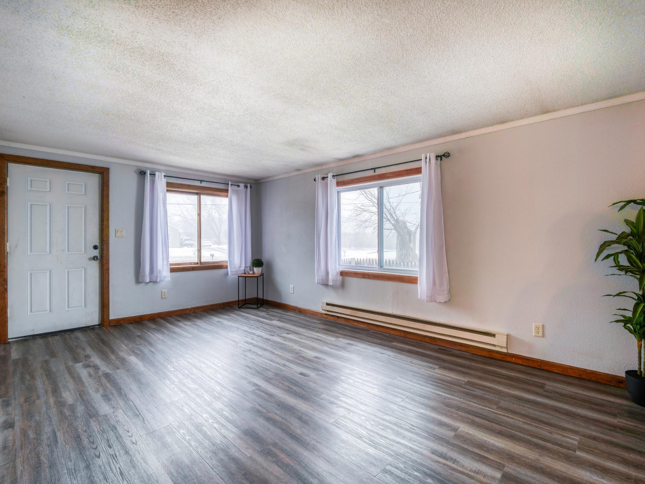 523 18th Street Northwest Bemidji, MN 56601 - Photo 11 of 35