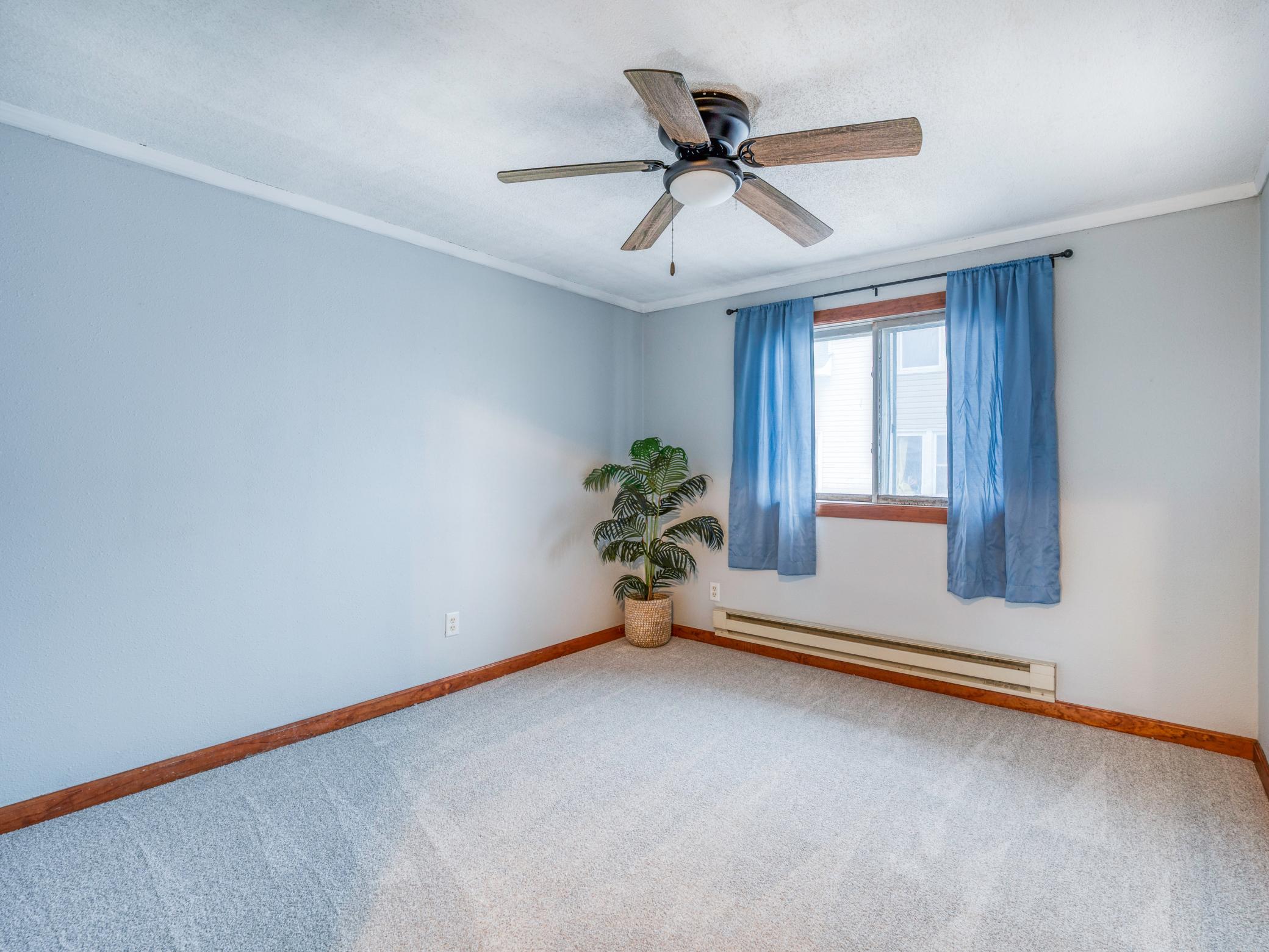 523 18th Street Northwest Bemidji, MN 56601 - Photo 15 of 35