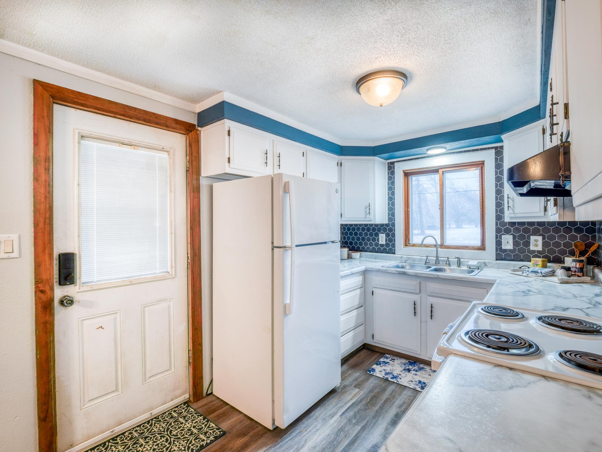 523 18th Street Northwest Bemidji, MN 56601 - Photo 7 of 35