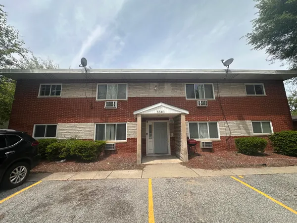 $430,000 | 5340 Pennsylvania Street, Merrillville, IN 46410