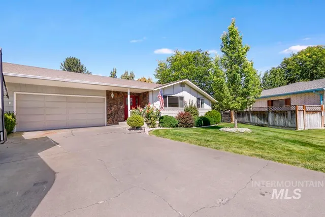 $430,000 | 2351 Castle Drive, Twin Falls, ID 83301