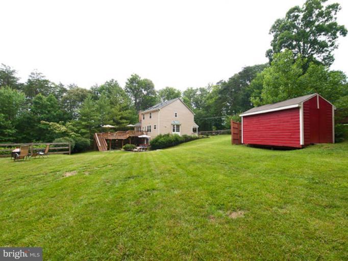 11823 Henderson Road Clifton, VA 20124 - Photo 10 of 20 Exterior #3