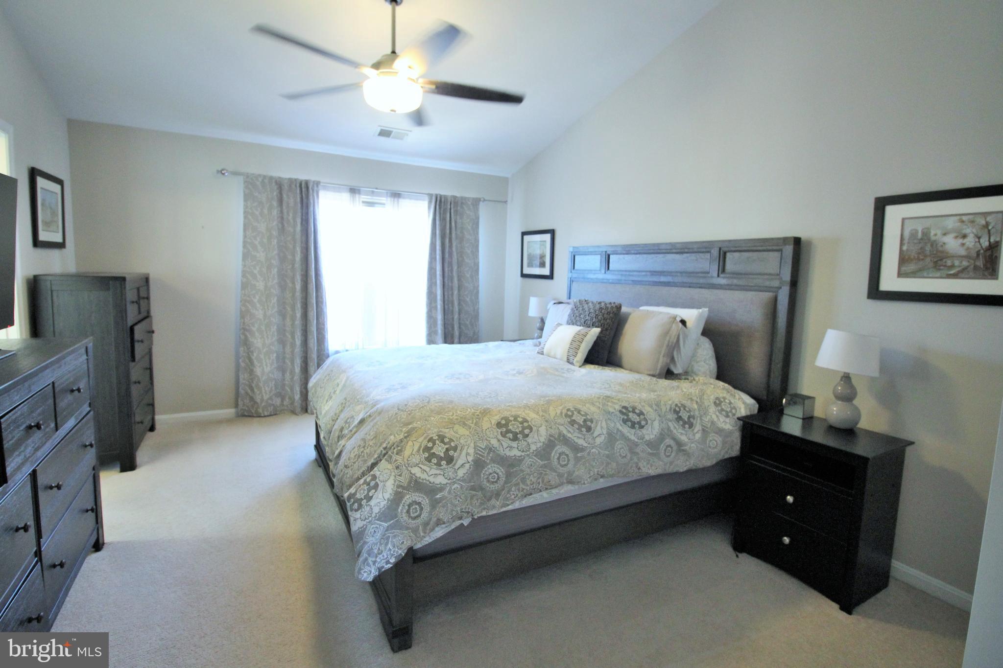 2816 Roesh Way Vienna, VA 22181 - Photo 13 of 32 Primary Bedroom