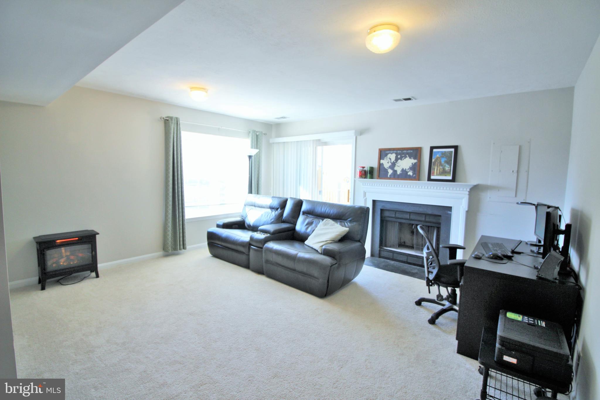 2816 Roesh Way Vienna, VA 22181 - Photo 25 of 32 Lower level Rec Room