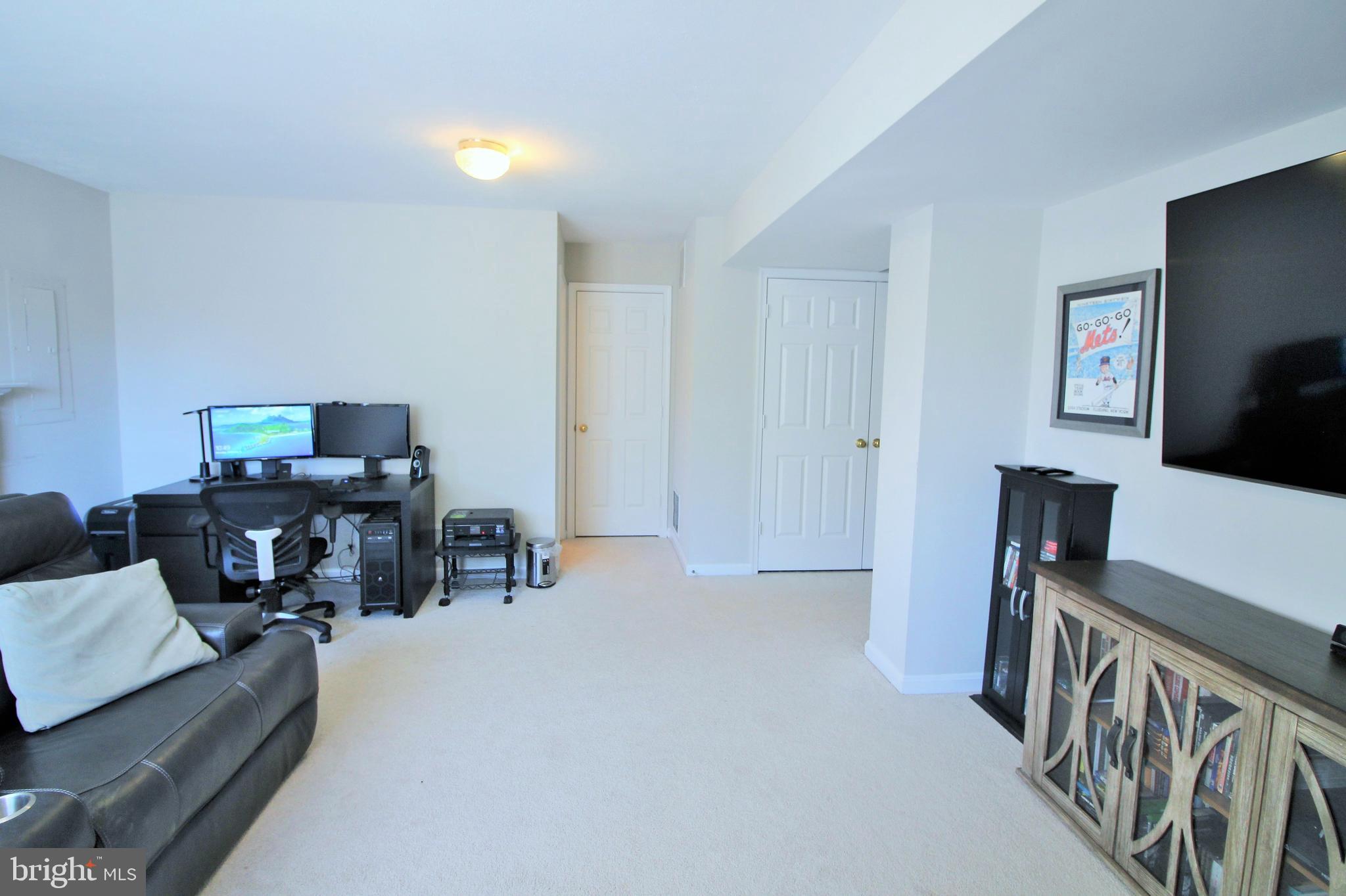 2816 Roesh Way Vienna, VA 22181 - Photo 28 of 32 Gallery Image 28