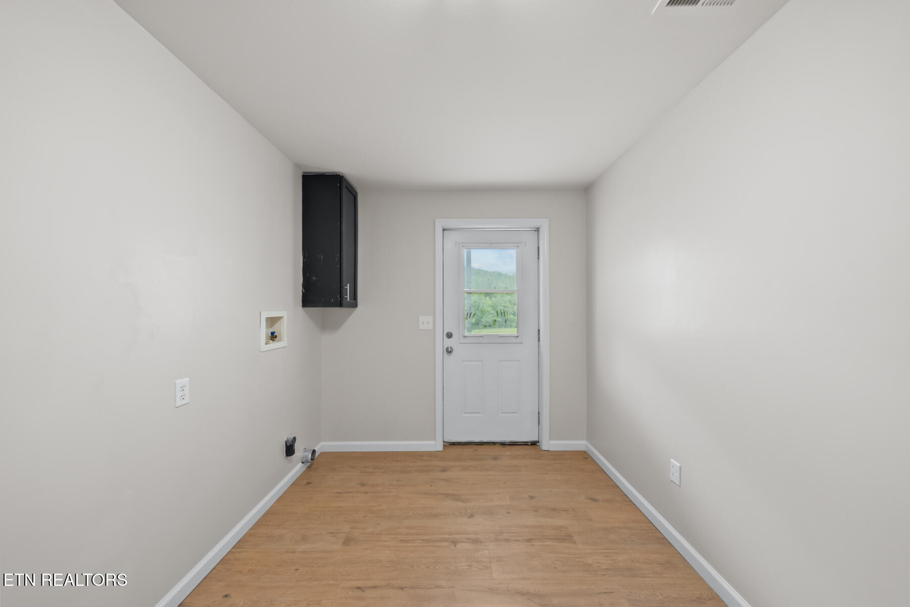 8466 Shut In Gap Road Spring City, TN 37381 - Photo 23 of 43 DSC05495