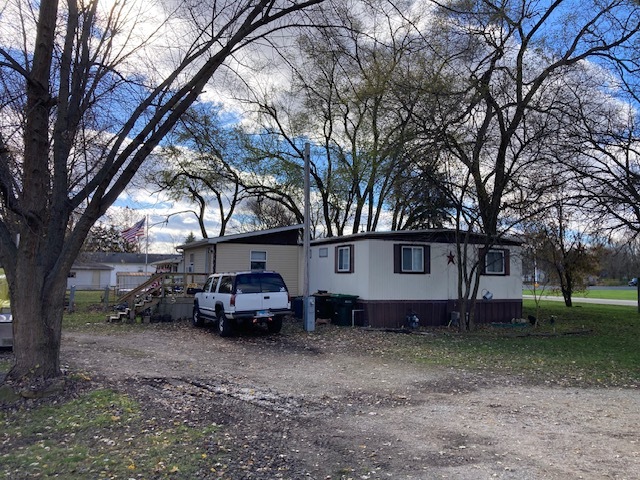 495 North Division Street Braidwood, IL 60408 - Photo 1 of 13