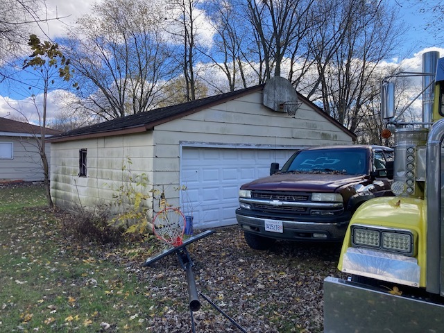 495 North Division Street Braidwood, IL 60408 - Photo 3 of 13