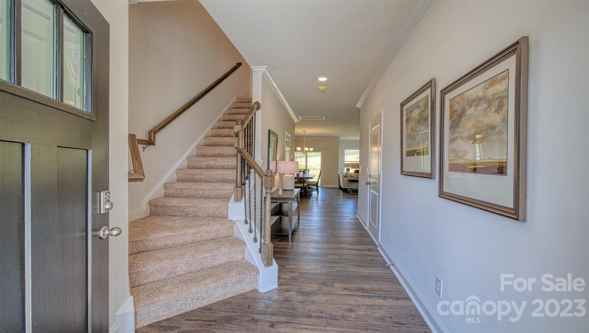175 Creekview Road Hendersonville, NC 28792 - Photo 3 of 38 Gallery Image 3