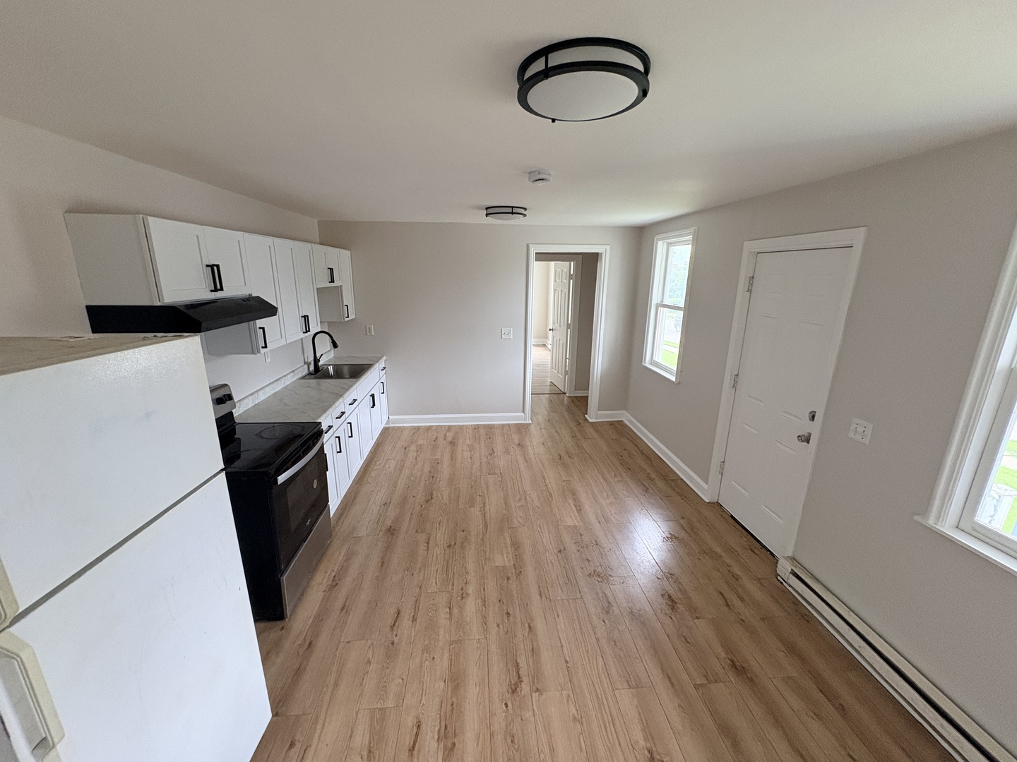 86 North 4th Street, Unit 3 Aurora, IL 60505 - Photo 3 of 9
