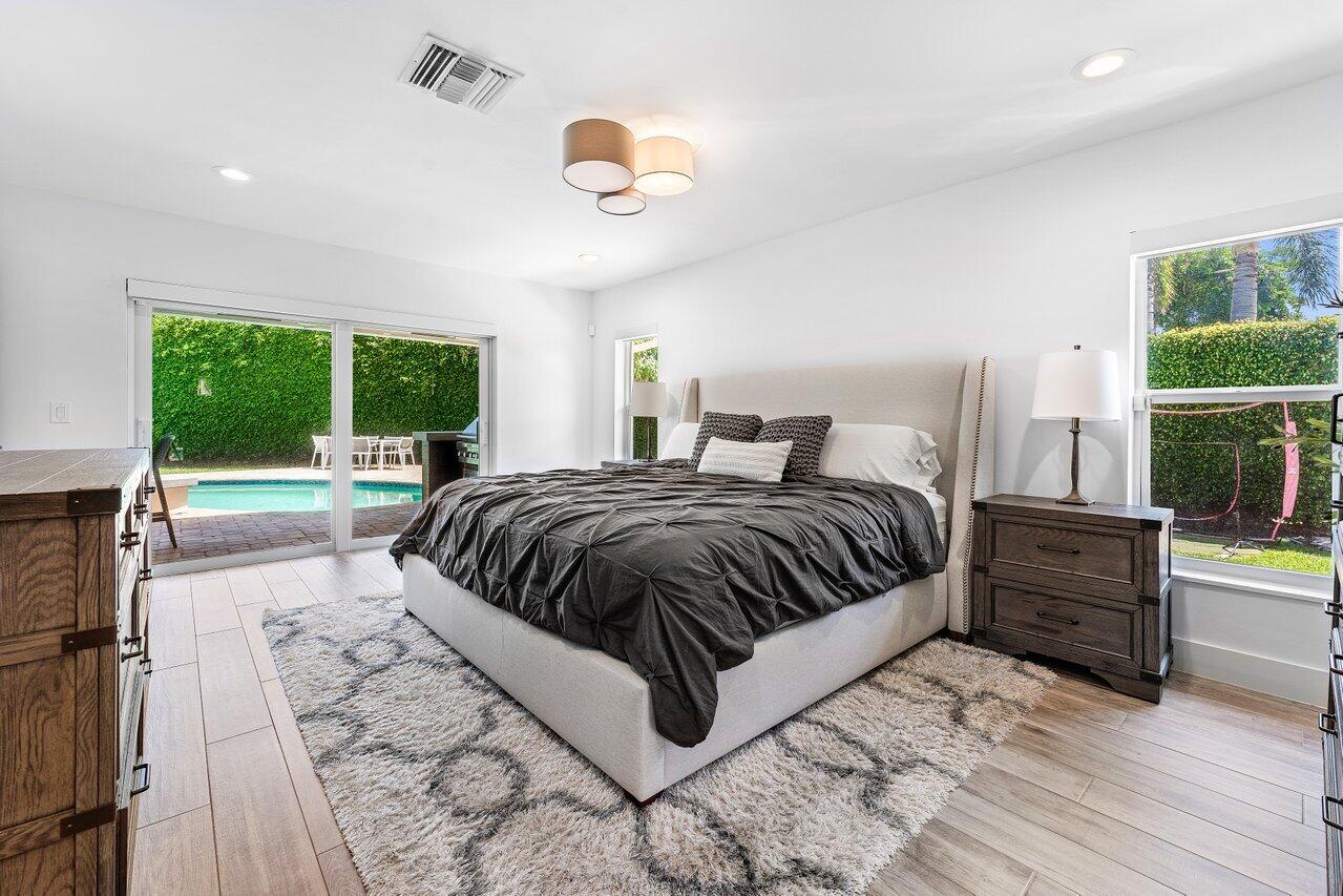 7700 Northeast Spanish Trail Court Boca Raton, FL 33487 - Photo 13 of 30 8