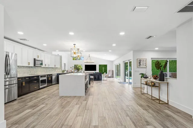 $3,195,000 | 7700 Northeast Spanish Trail Court, Boca Raton, FL 33487