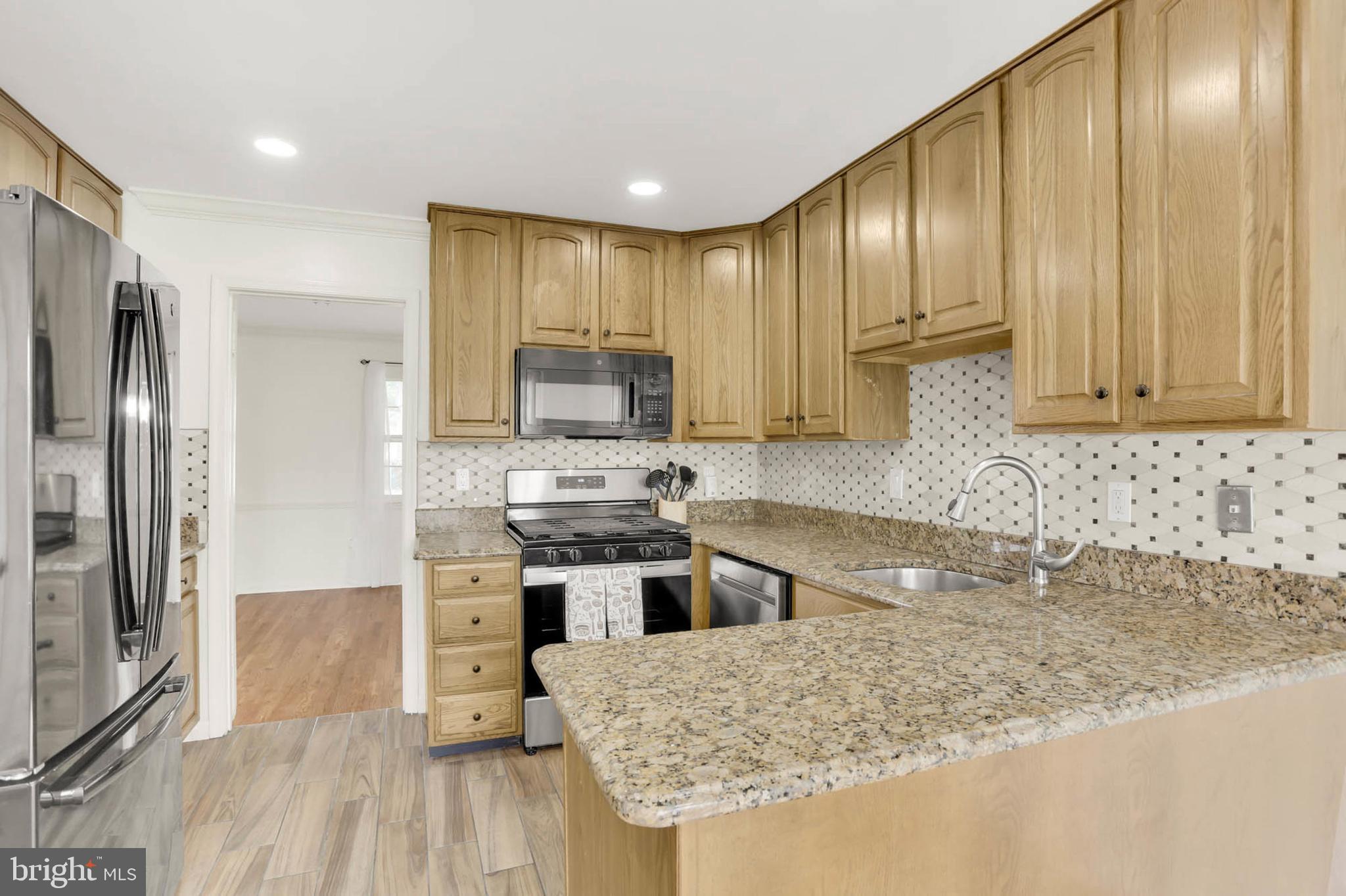 12608 Garden Gate Road Silver Spring, MD 20902 - Photo 8 of 40 Updated Kitchen