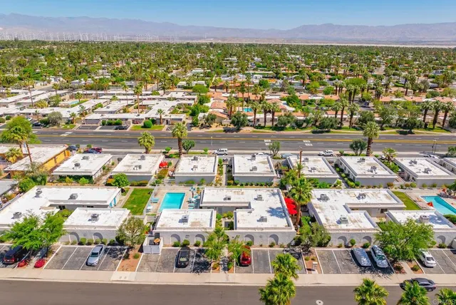 $398,888 | 800 East Cottonwood Road, Unit 2, Palm Springs, CA 92262