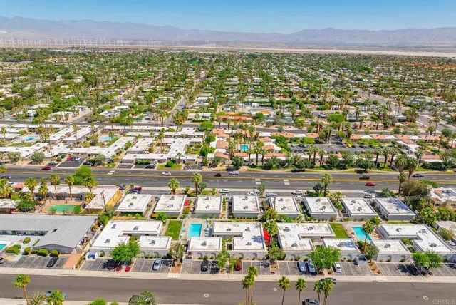 $398,888 | 800 East Cottonwood Road, Unit 2, Palm Springs, CA 92262
