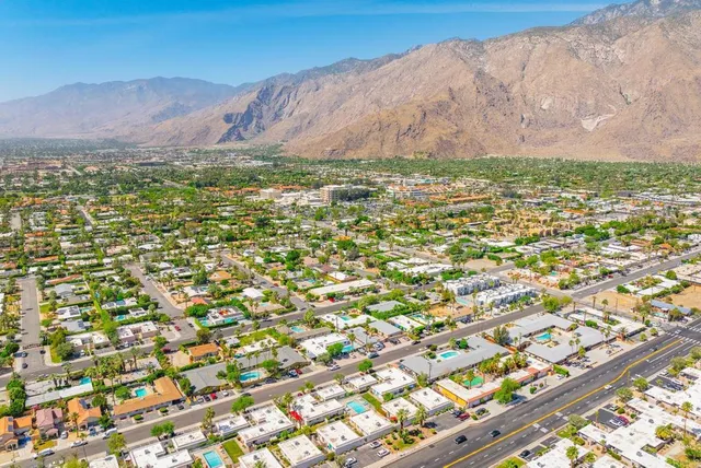 $398,888 | 800 East Cottonwood Road, Unit 2, Palm Springs, CA 92262