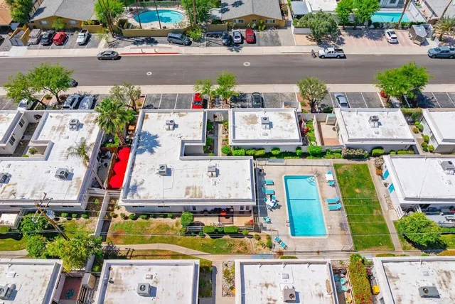 $398,888 | 800 East Cottonwood Road, Unit 2, Palm Springs, CA 92262