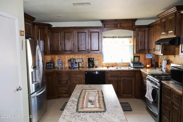 $239,500 | 1470 Highway 84, Muleshoe, TX 79347