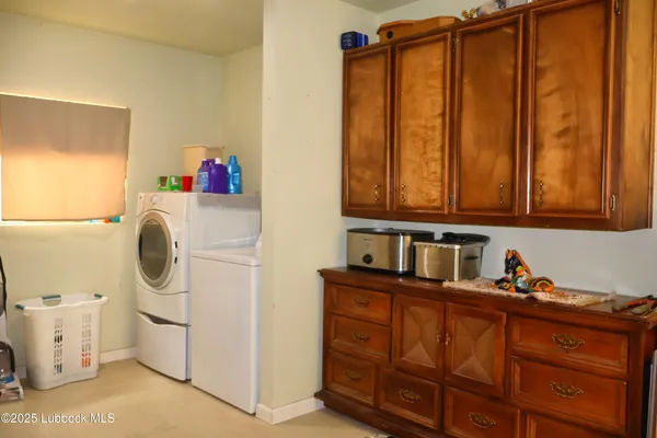 $239,500 | 1470 Highway 84, Muleshoe, TX 79347