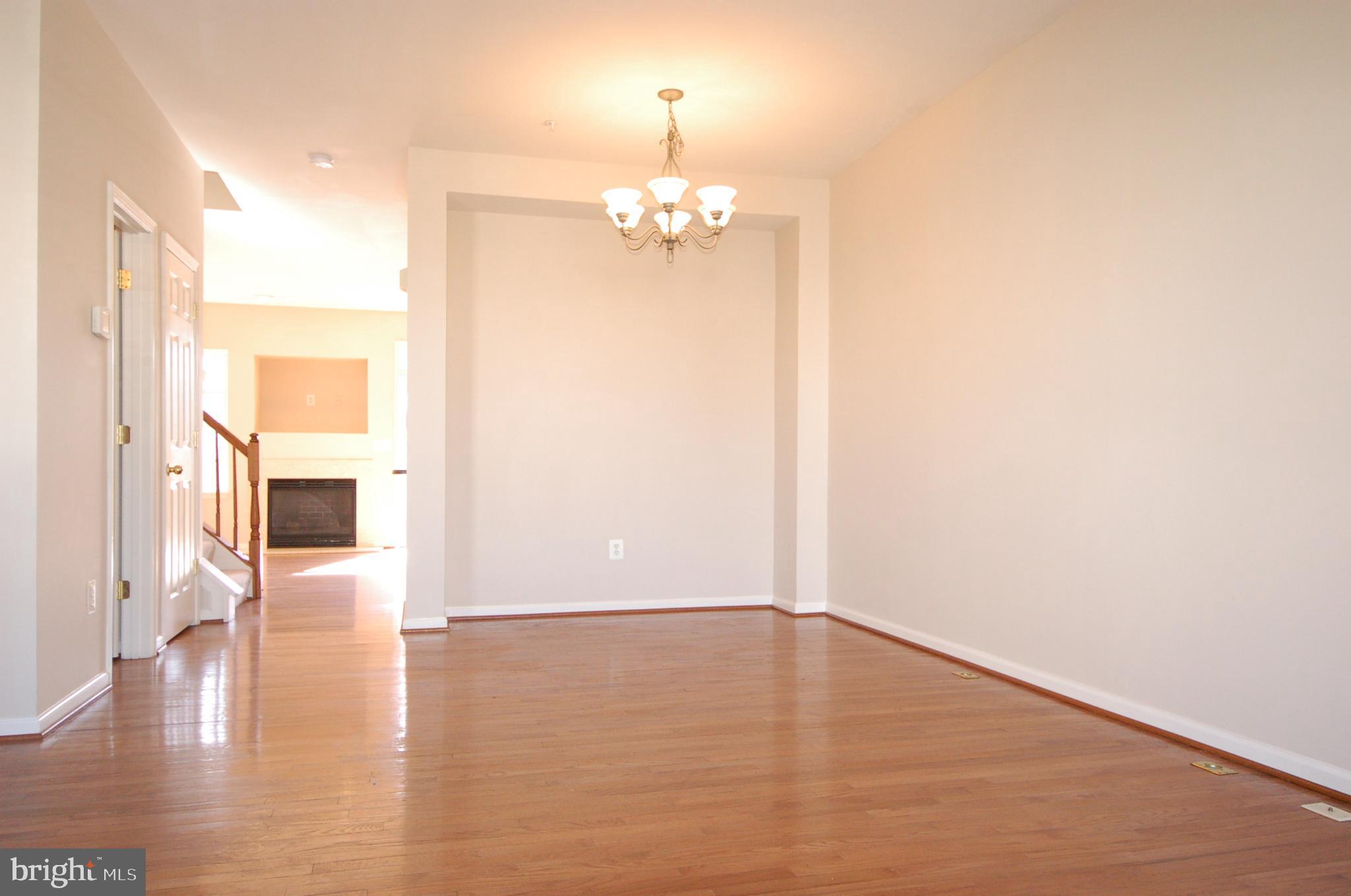 5033 Kemsley Road Rosedale, MD 21237 - Photo 3 of 63 Living/Dining area